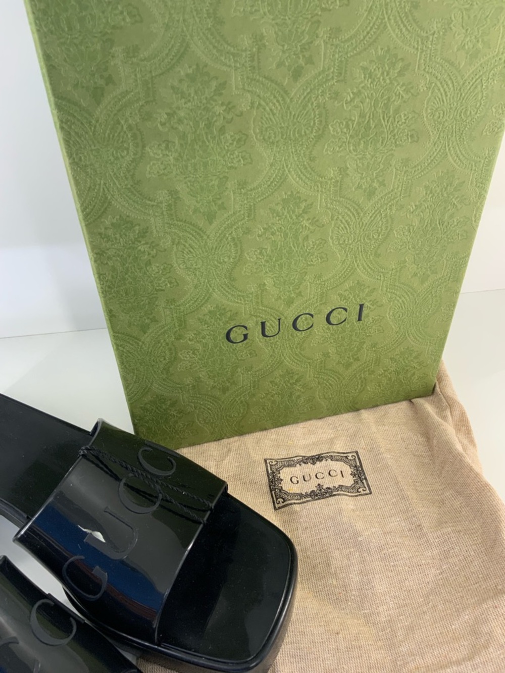 Pre Owned Gucci Sz 38 Black Patent Leather Platform Mules - Picture 6 of 6